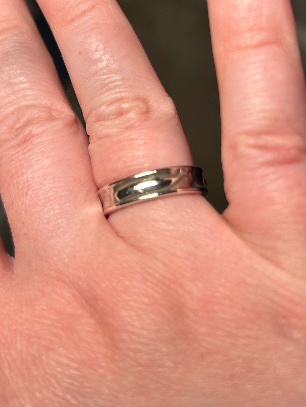 James Avery Retired Sterling Silver Whale Ring